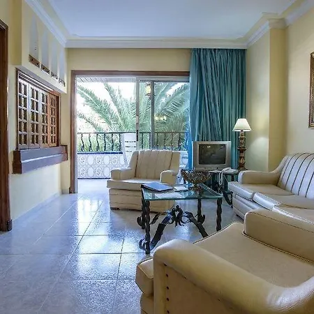ري كارلوس فندق 3*